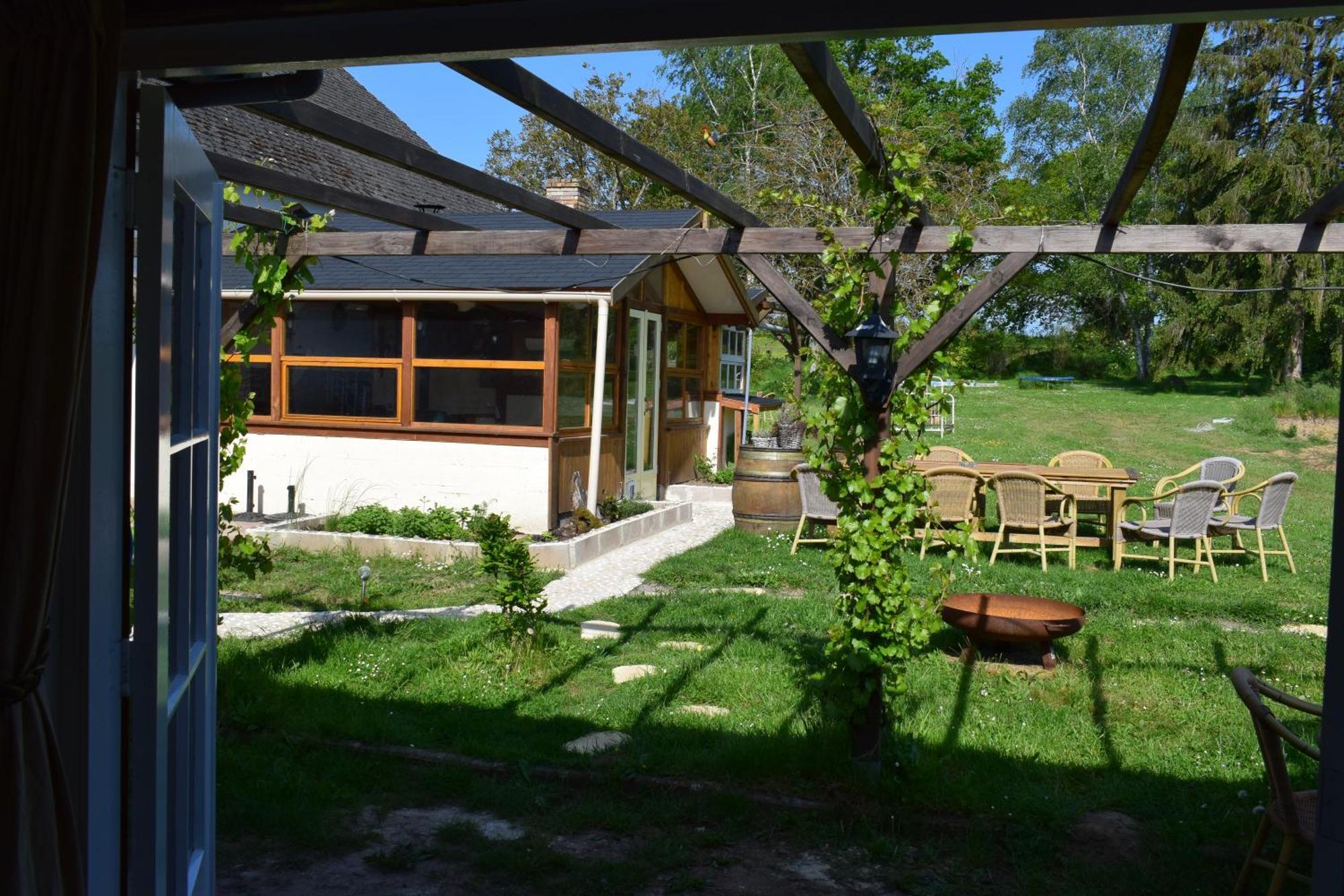 Bed and Breakfast Le Chene D'Or Marcheseuil Exteriér fotografie